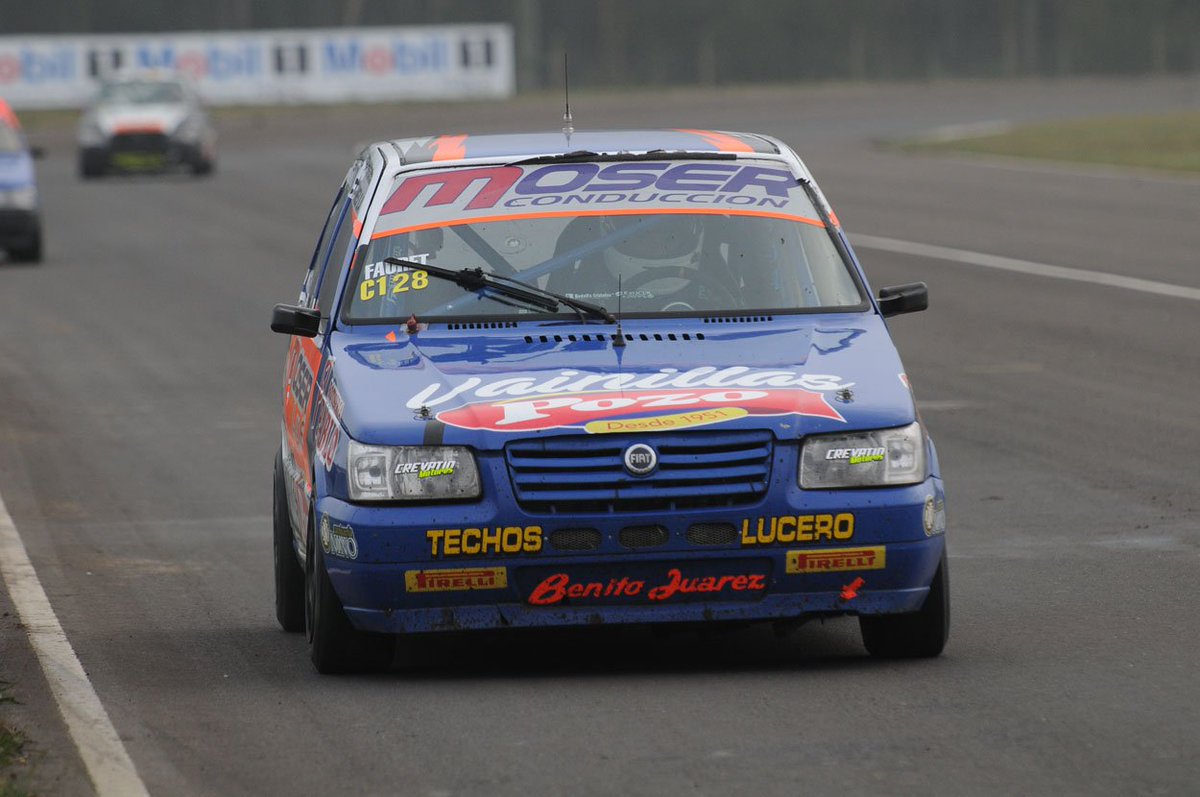 SOMOSDXTF's tweet photo. #TurismoPista #ConcepciónDelUruguay @Francofauret88 logró su primera victoria en la #Clase1
1 #Fauret
2 #Kuhn
3 @nataliodemarchi https://t.co/ThXokxfxxW