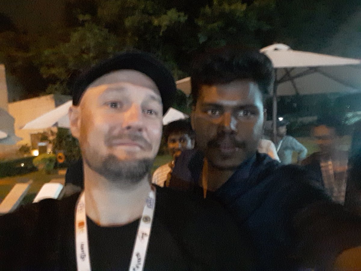 harish_vfx9's tweet image. Awesome tym with @BaahubaliMovie VFX Supervisor @petedraper #gafx2017