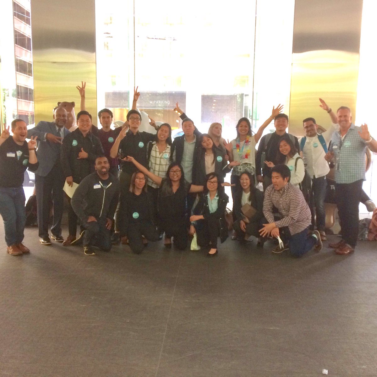 ShirleneChow's tweet photo. San Francisco State University at Salesforce HQ for resume reviews and mock interviews! #salesforce @SFSU @rigleydutra @getincubed https://t.co/luM83hls5a
