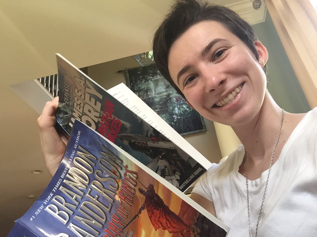 Brianna_daSilva's tweet image. When you can&apos;t decide which epic tome to read next, so you just read both... #readersolutions