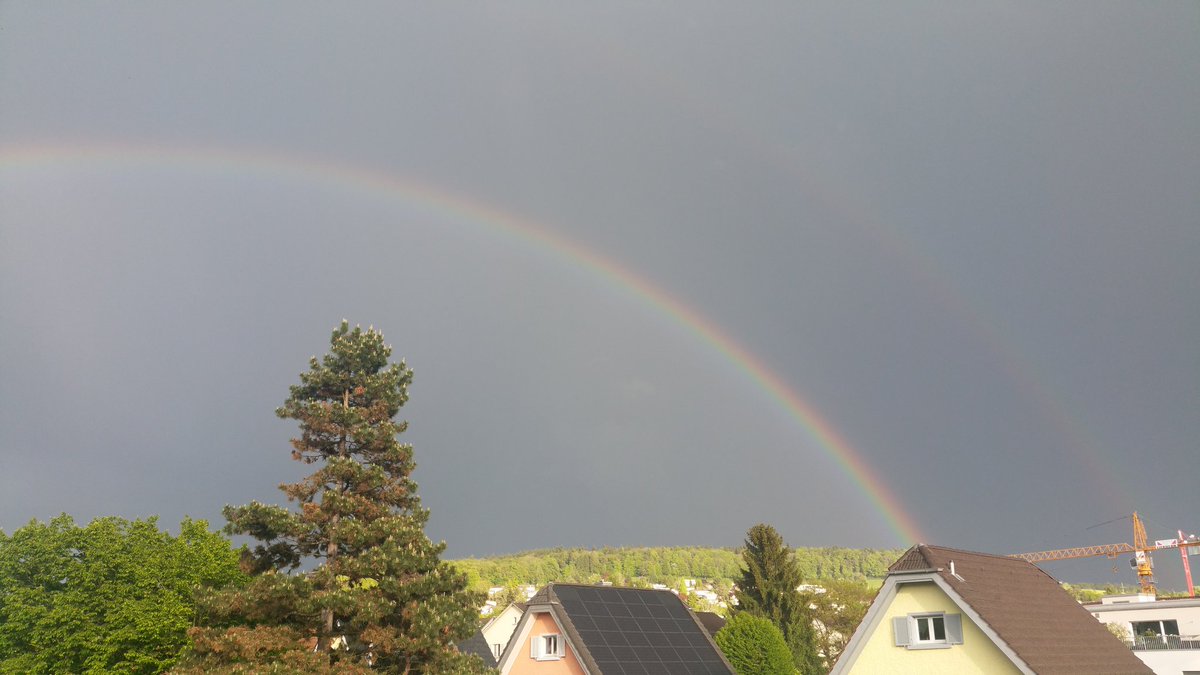 Avasta_Design's tweet photo. Beautiful double rainbow above Urdorf. Awesome!!! https://t.co/r91MlxAVbr