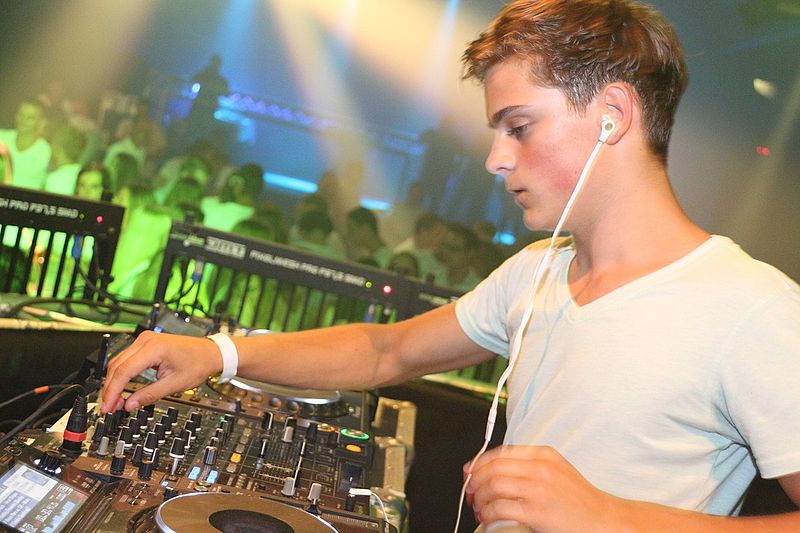 EDMpowerhouse's tweet photo. Happy Birthday @MartinGarrix ๐๐บ #21yearsofgarrix https://t.co/yQMEQEGLJ0