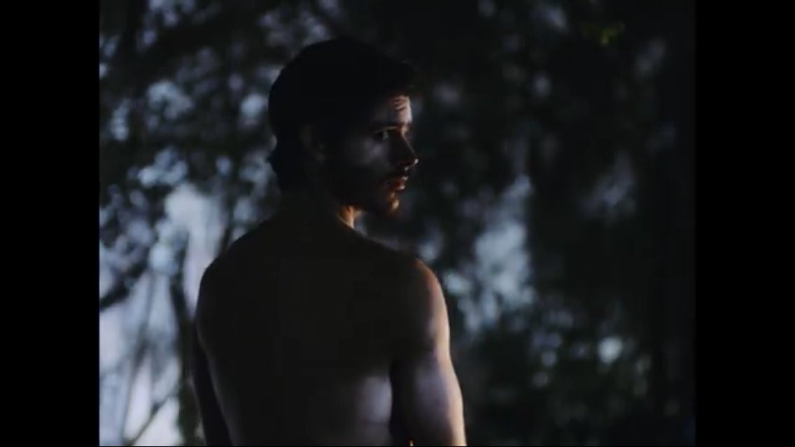 TeamCharneau's tweet photo. 2017 | BAD BUNNY Trailer 

https://t.co/jWYn3E973J https://t.co/l7kxX9RRHC
