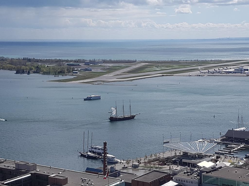 cweatherell's tweet photo. Glorious day at the end of a great @hackmining #hackmining @ryersonsci @cmiccim @Agnicoeagle @mcewenmining @hatchglobal @ciscocanada https://t.co/WxryDdO8Jt