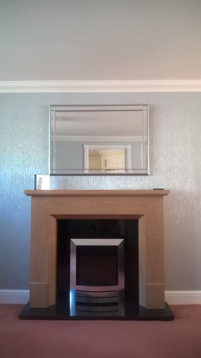 jpplastering_'s tweet photo. Recently completed decorating job. Lovely wallpaper on feature wall. #decorating #Norfolk #KingsLynn https://t.co/uqZywzeGow