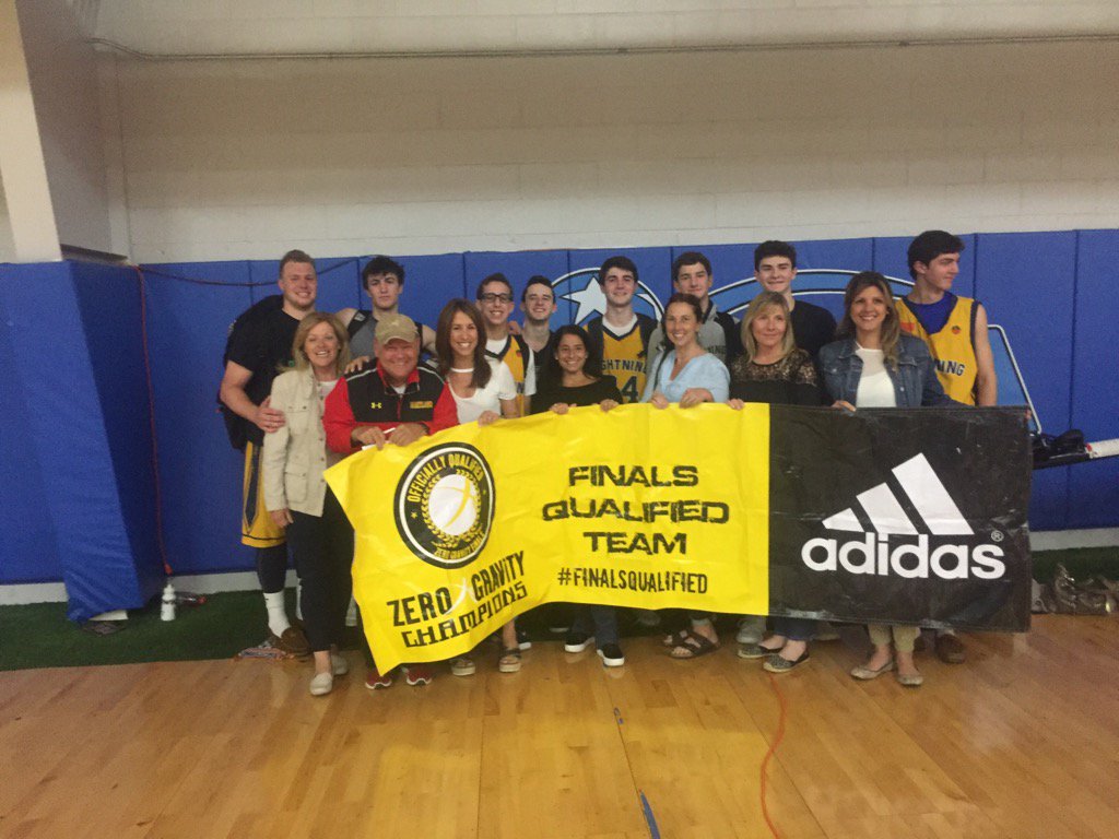 rickbusch's tweet photo. @LightningAAU @ZeroGravityBB @LightningBusch wins zero gravity think pink varsity title #happymothersday https://t.co/lMhVeEF5xV