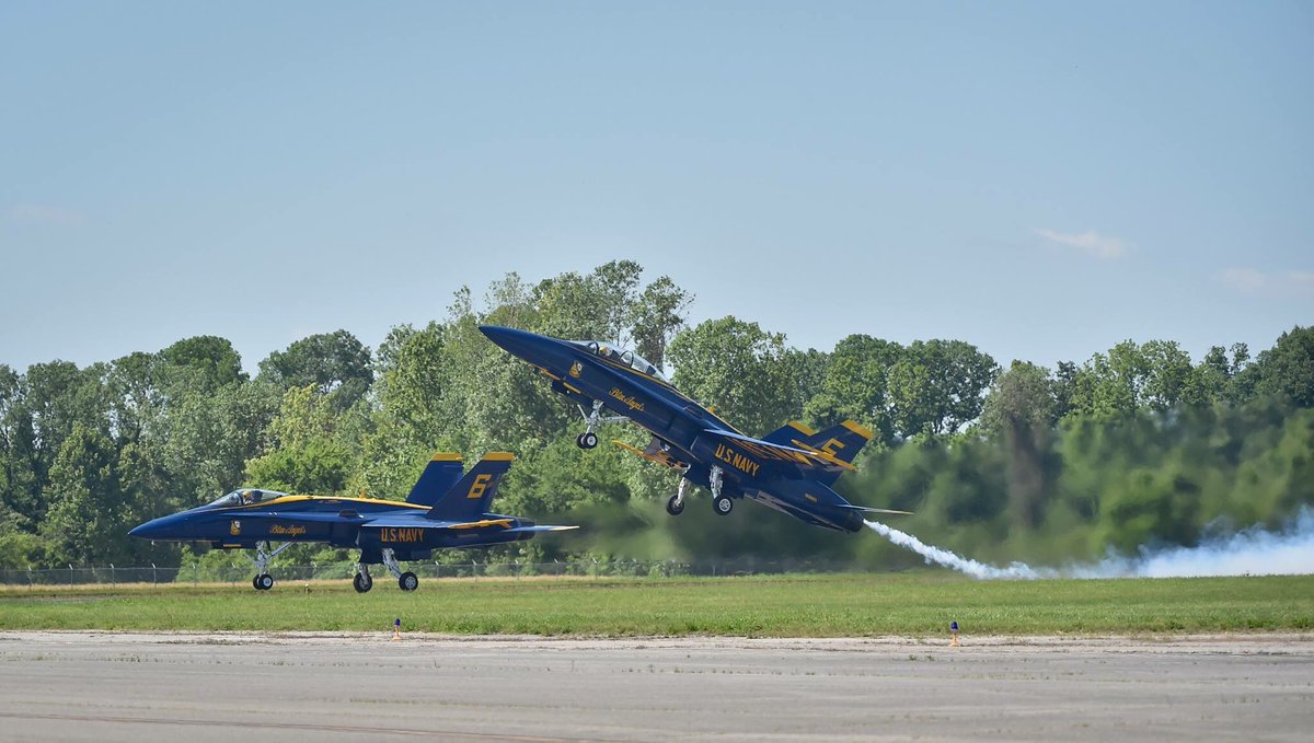 BlueAngels tweet picture