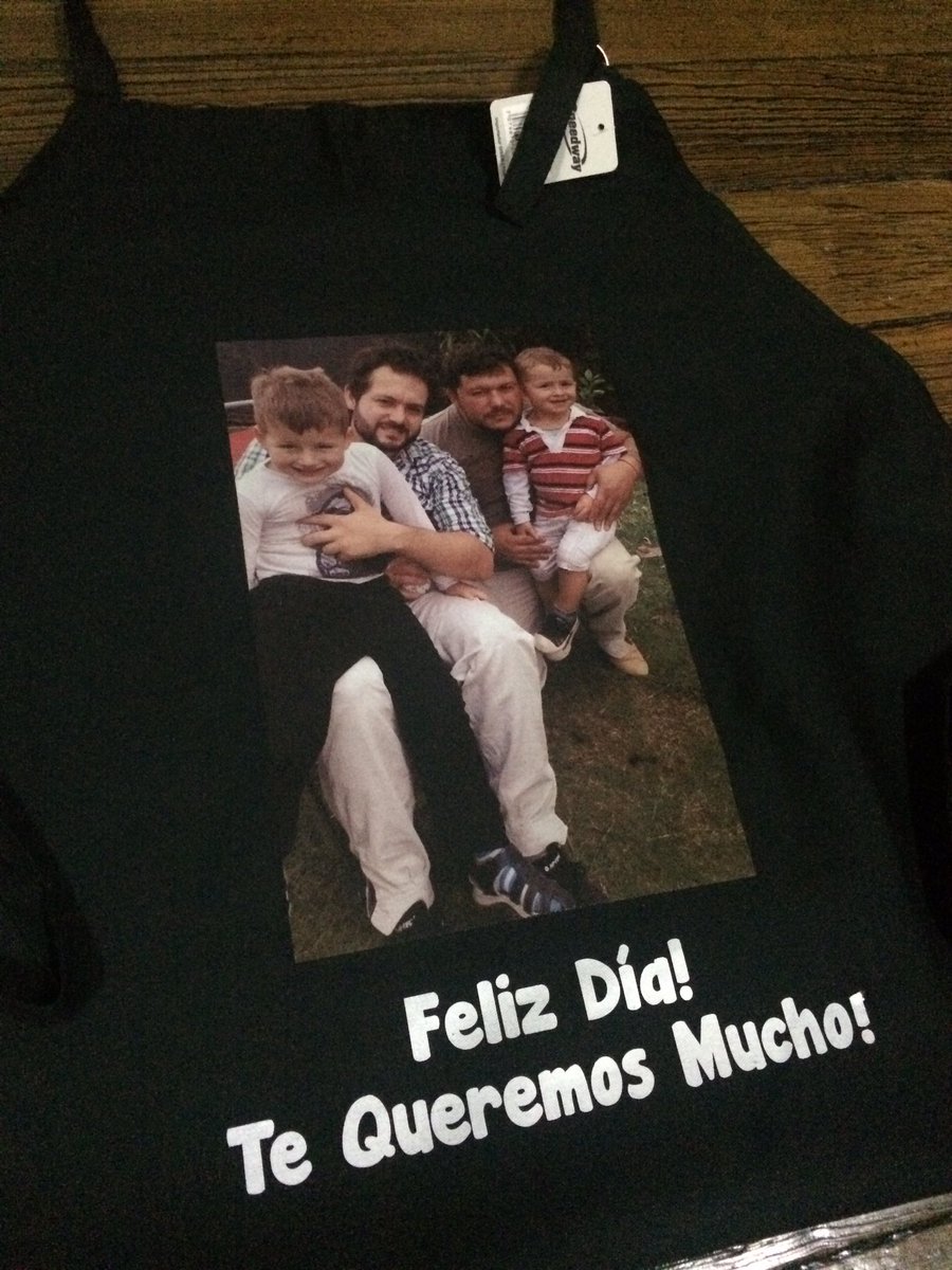 dimpressuy's tweet photo. Gracias por existir hermosas mujeres! Son los pilares de nuestras familias y merecen un día hermoso. #FelizDía❤️ https://t.co/WdJwi7RiGq