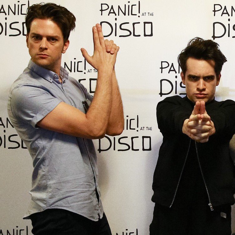 dailybeebo's tweet photo. https://t.co/rm2Vl3NiID
