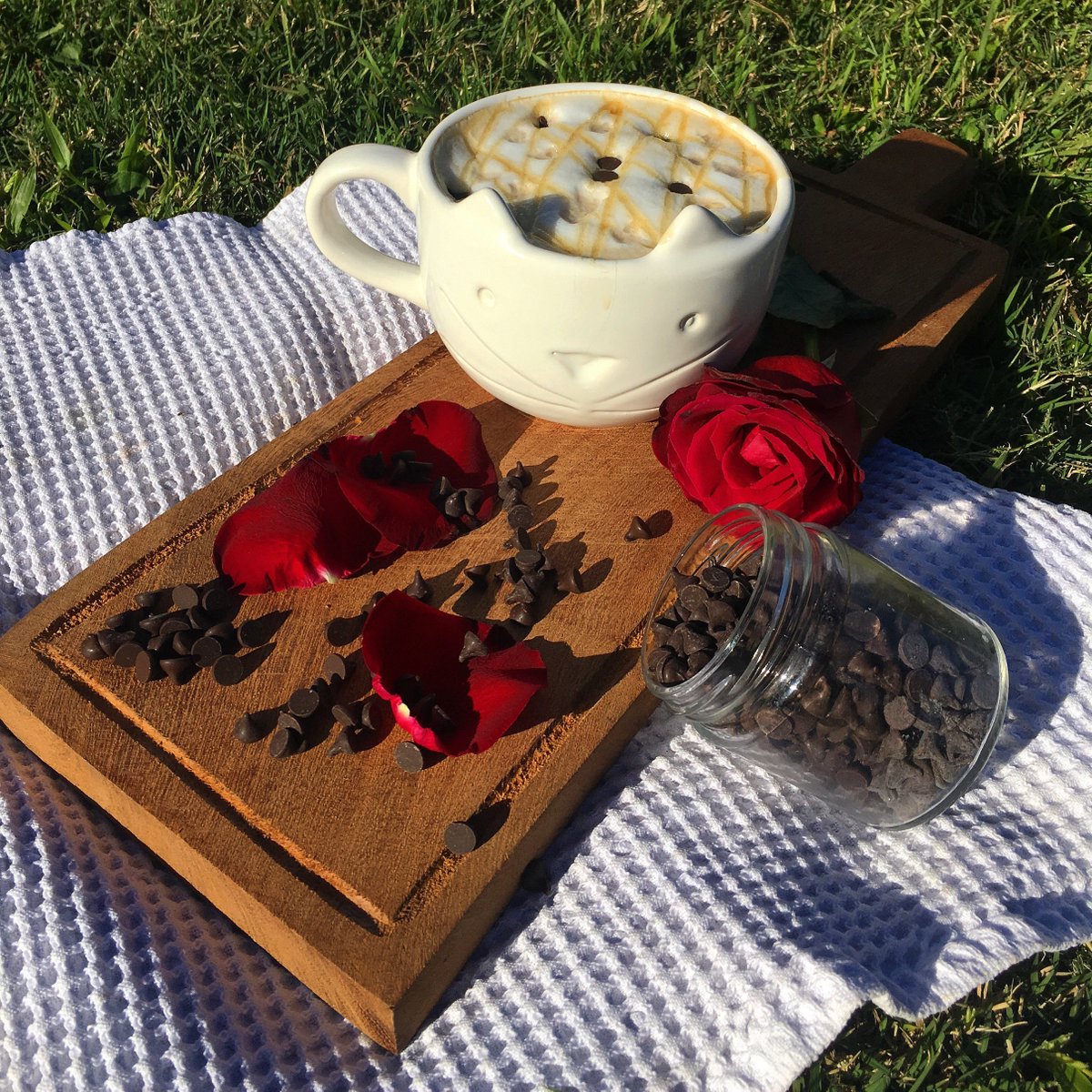 antonellatesio's tweet photo. #ElPlacerQueTeDespierta @Falabella_ar ☕️✨ https://t.co/xYfaORC2Mx