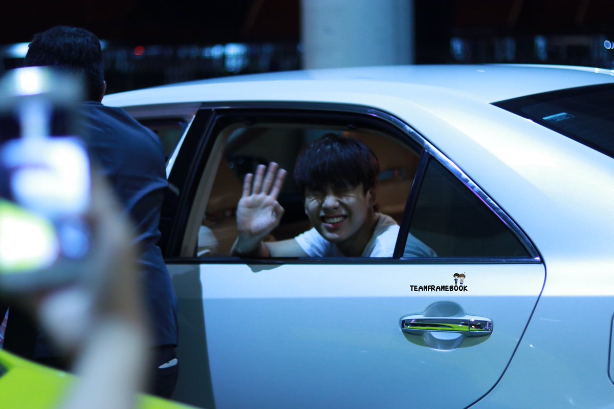 ฝันดีนะครับ คนเก่ง ไม่ว่าจะดึกขนาดไหน
ก็ดูแลแฟนคลับเป็นอย่างดี พวกเราเป็นกำลังใจให้นู๋นะครับ 🐻🐻🐻

<a href="/ohmpawatt/">Ohmpawat</a> 
#makeitrightseason2