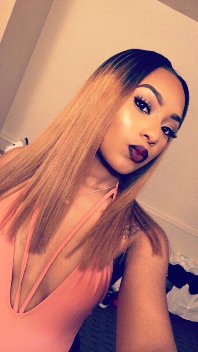 BOOJIE_Meee's tweet photo. Happy birthdayyy me🎉👑😍 #UntilLater https://t.co/i7xT6Ehir6