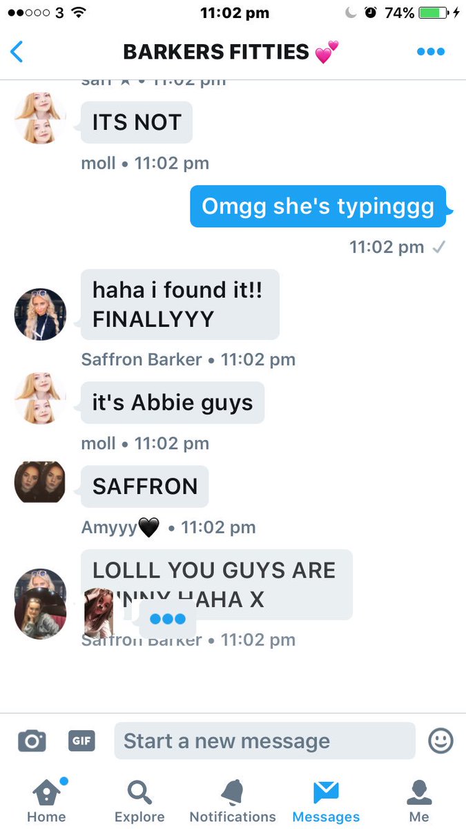 laurenmandersXx's tweet photo. @SaffronBarker @SaffronBarker I can't believe you replied I'm so happy can't wait to meet you at sitc and please reply to my dm on here ily❤ https://t.co/q9n4xr32Es