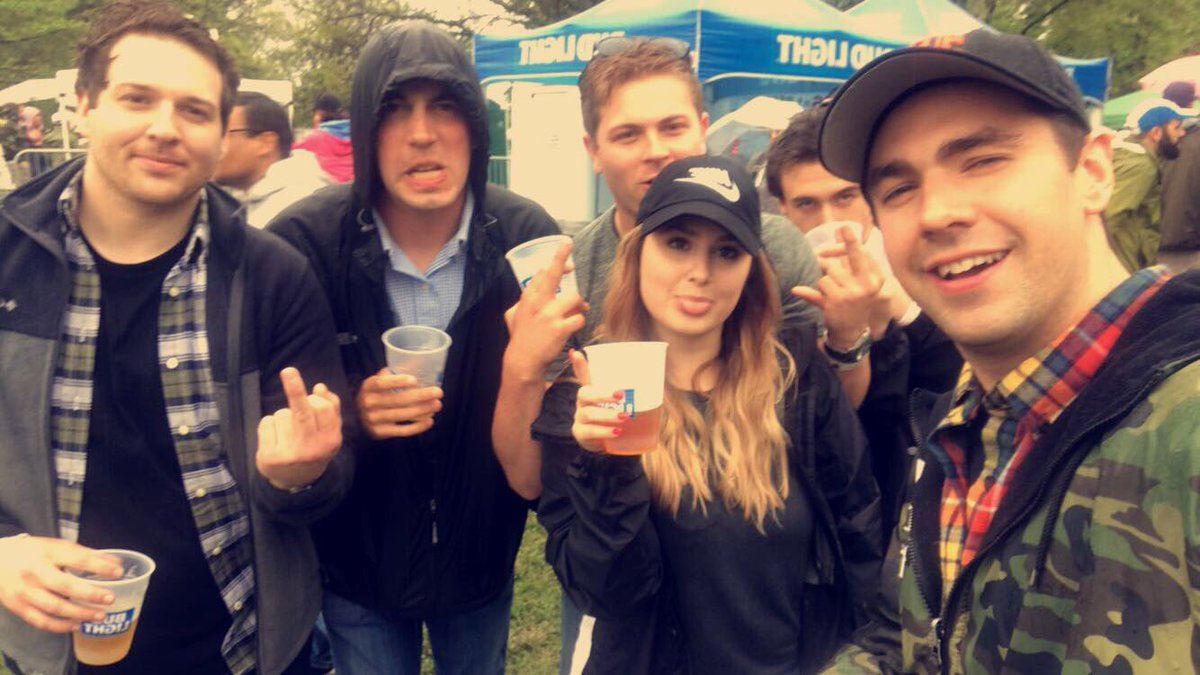 whaatafeeling's tweet photo. Tulip fest yesterday was fun https://t.co/78xc1CA7po