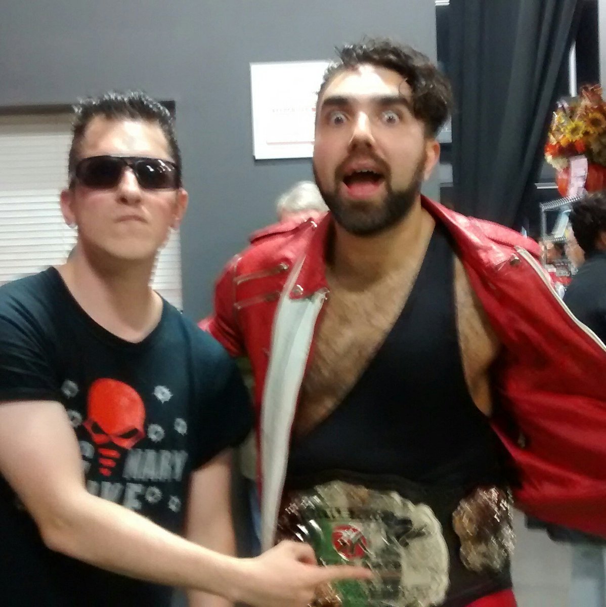 CiaoCiaoVinnie's tweet photo. #NewProfilePic #Mr2Time #LightHeavyWeightChampion @BuckWrestles @battleartspw https://t.co/VFfcNmBlIa