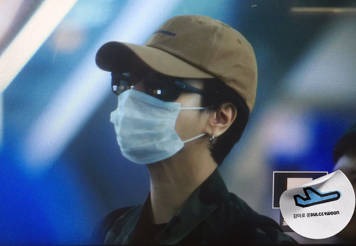 20170515 인천공공항  #YESUNG #예성<a href="/shfly3424/">Yesung</a>