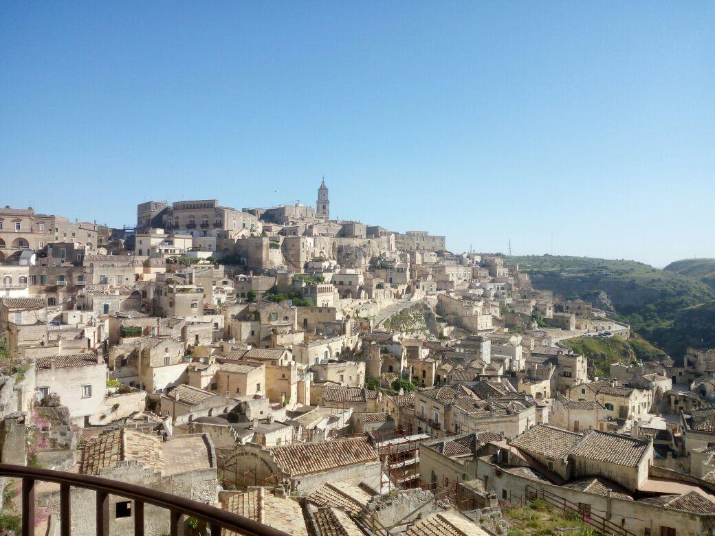 MAFlumero's tweet photo. .@ParoleOstili oggi anche @Matera2019 c'è ! "Virtuale è reale"= #webteam2019
#ParoleOstili 
https://t.co/XRXlQn3sRD https://t.co/q24lmBHnhj
