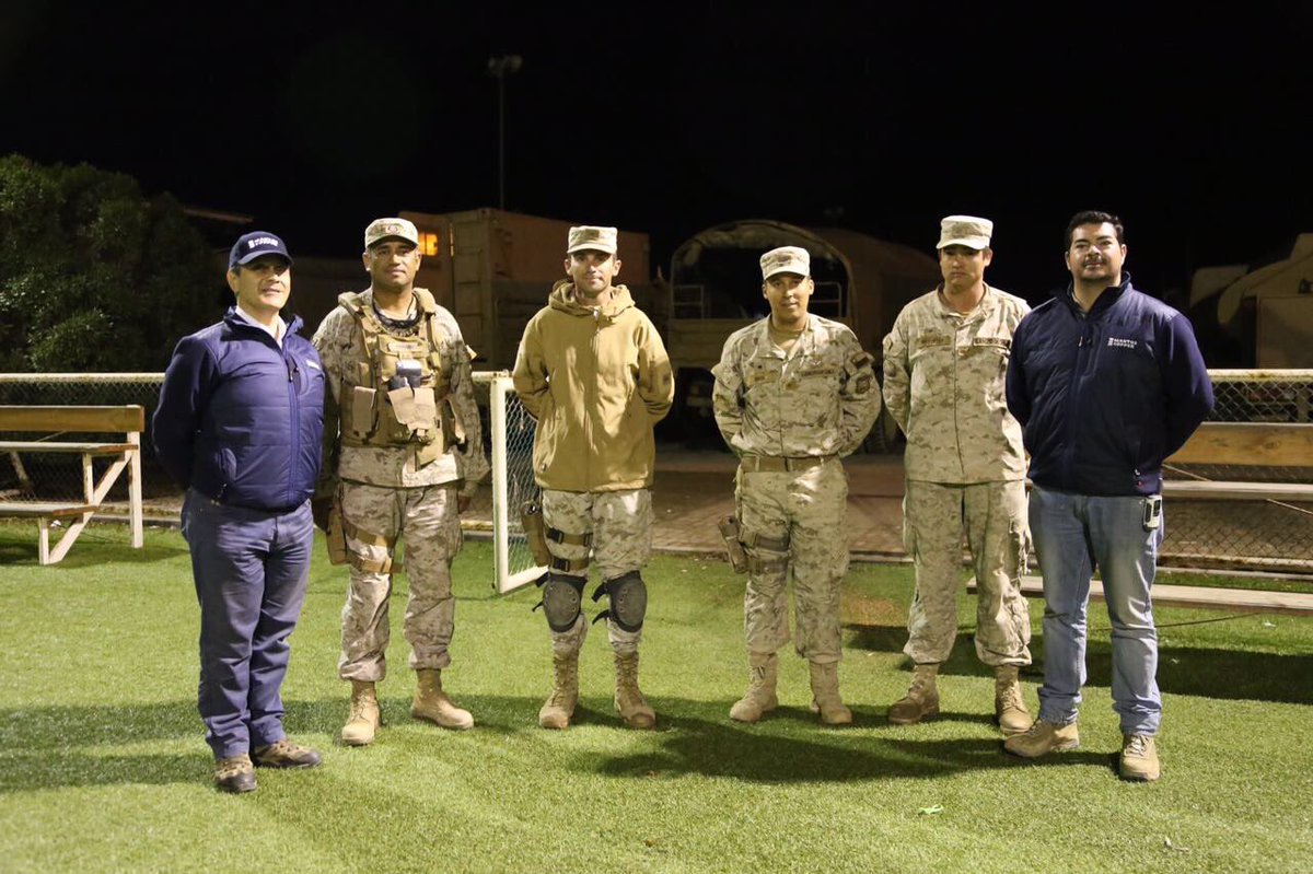MantosCopper's tweet image. Hicimos entrega oficial de dependencias de @MantosCopper al @Ejercito_Chile para constituir centro de operaciones ante emergencia #Atacama