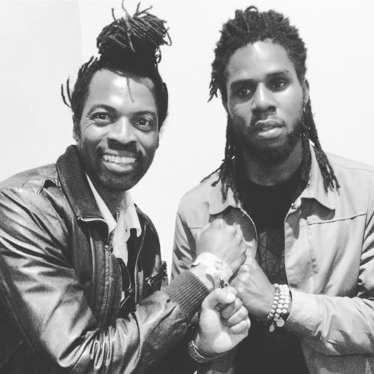 CapitalXTRA's tweet photo. One more #bigChoon with @RASKWAME on the #ReggaeRecipe fresh🔥 from @ChronixxMusic 'SkankinSweet'🔊 https://t.co/FXCPuaZD1K