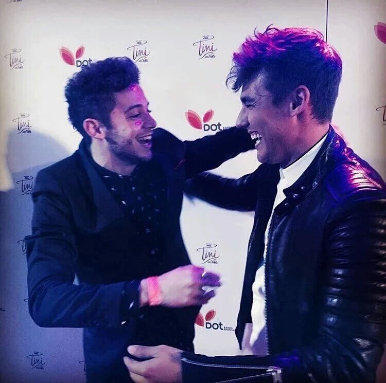 iswifthg's tweet photo. @xlodoftjorgex Jorggero
5 AÑOS SIENDO MEJORES https://t.co/kw4GcxFpMy