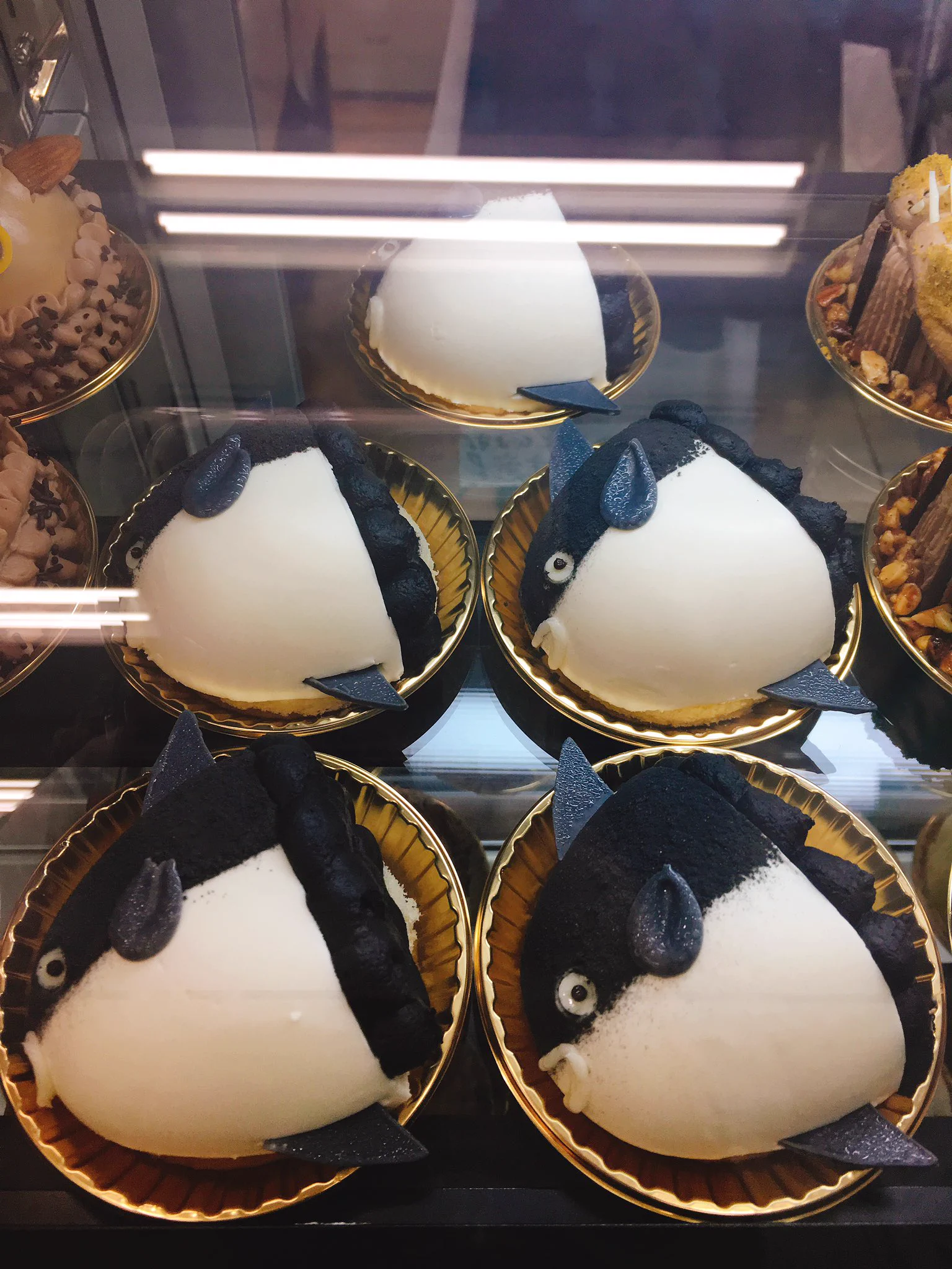 ニッチすぎるｗｗｗ東急ハンズ池袋店にニッチアニマルズのケーキが登場！