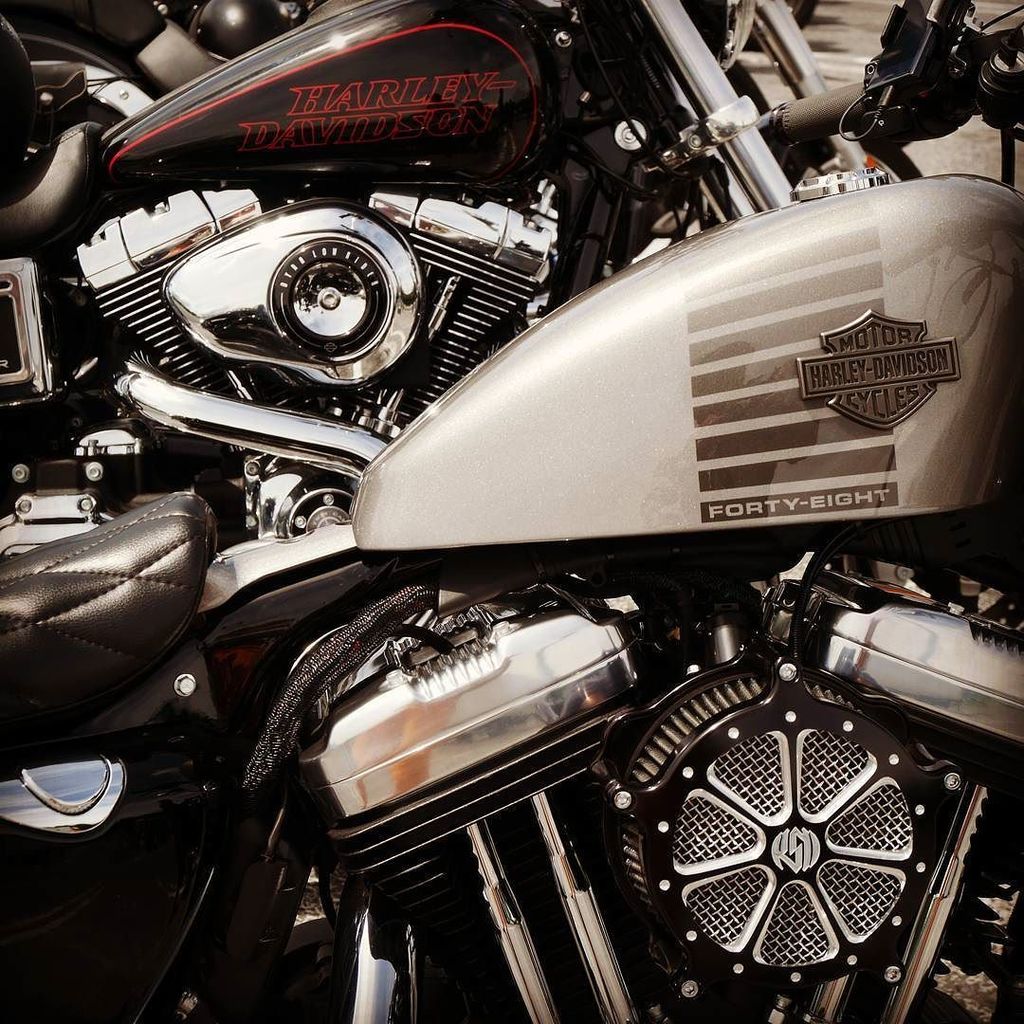 harleystyle_'s tweet photo. #harleydavidson #motorcycles #harleystyle https://t.co/TUjFe5dwqv https://t.co/jAqbyTC63L