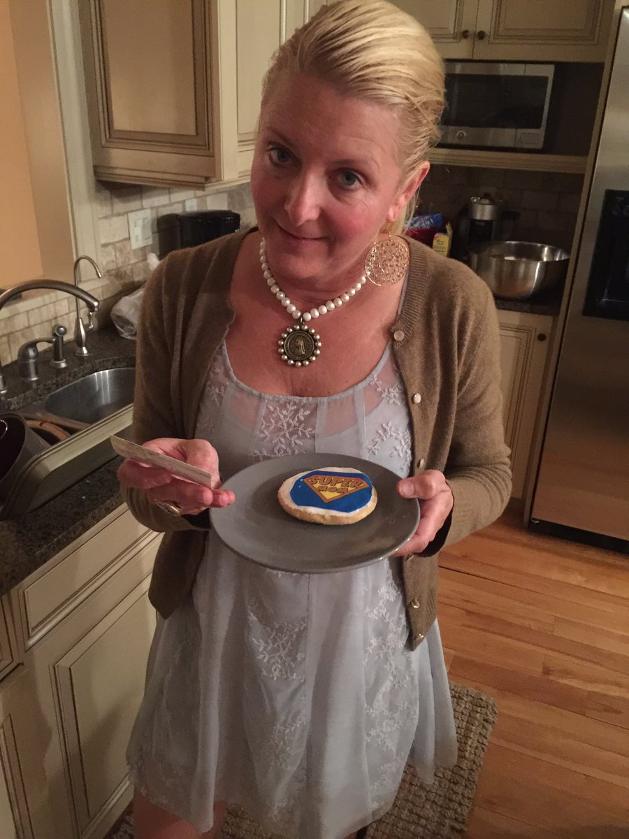 lemonkool5's tweet photo. Happy Mother's Day! https://t.co/yReEH4gw63