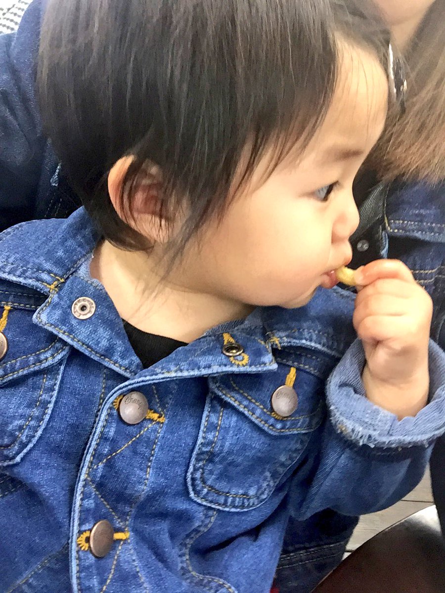 RnnnKn's tweet photo. 0514 希々花ちゃん１歳のお誕生日♡
ほんとにかわいいののか大好き😚😚いっつも笑顔でみんなのこと癒してくれて最高の娘さん💗💗💗
昨日１日嬉しいことだらけでよかったねおめでとう〜🎂🎈 https://t.co/0P30Wie30T
