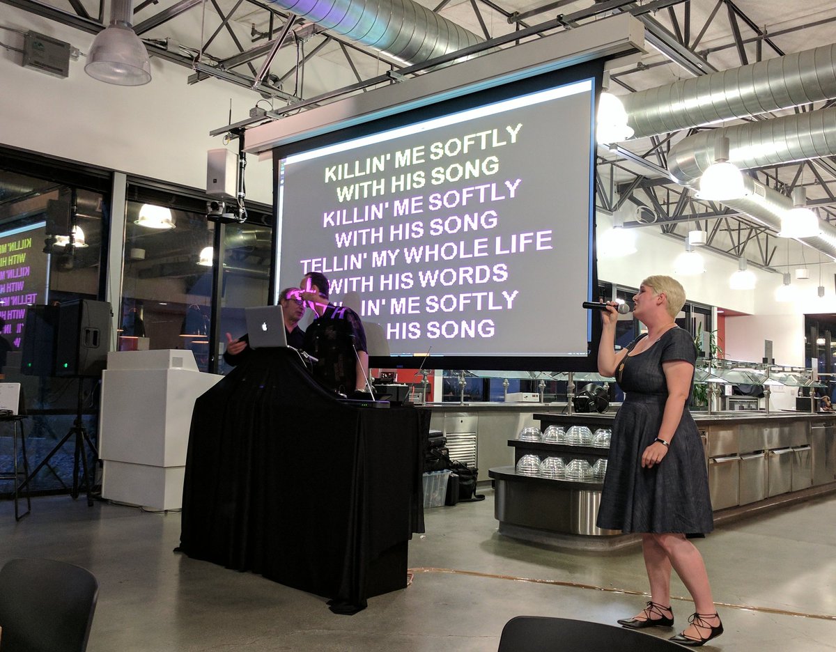 🎵 <a href="/corey_latislaw/">Corey Leigh Latislaw 💄</a> killing us softly