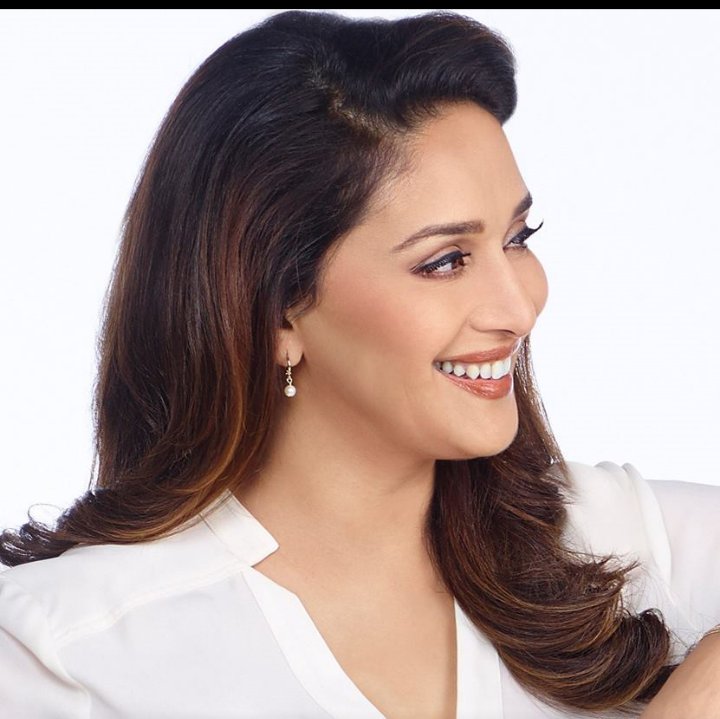  Wish a very happy birthday Love u HAPPY BIRTHDAY MADHURI DIXIT 