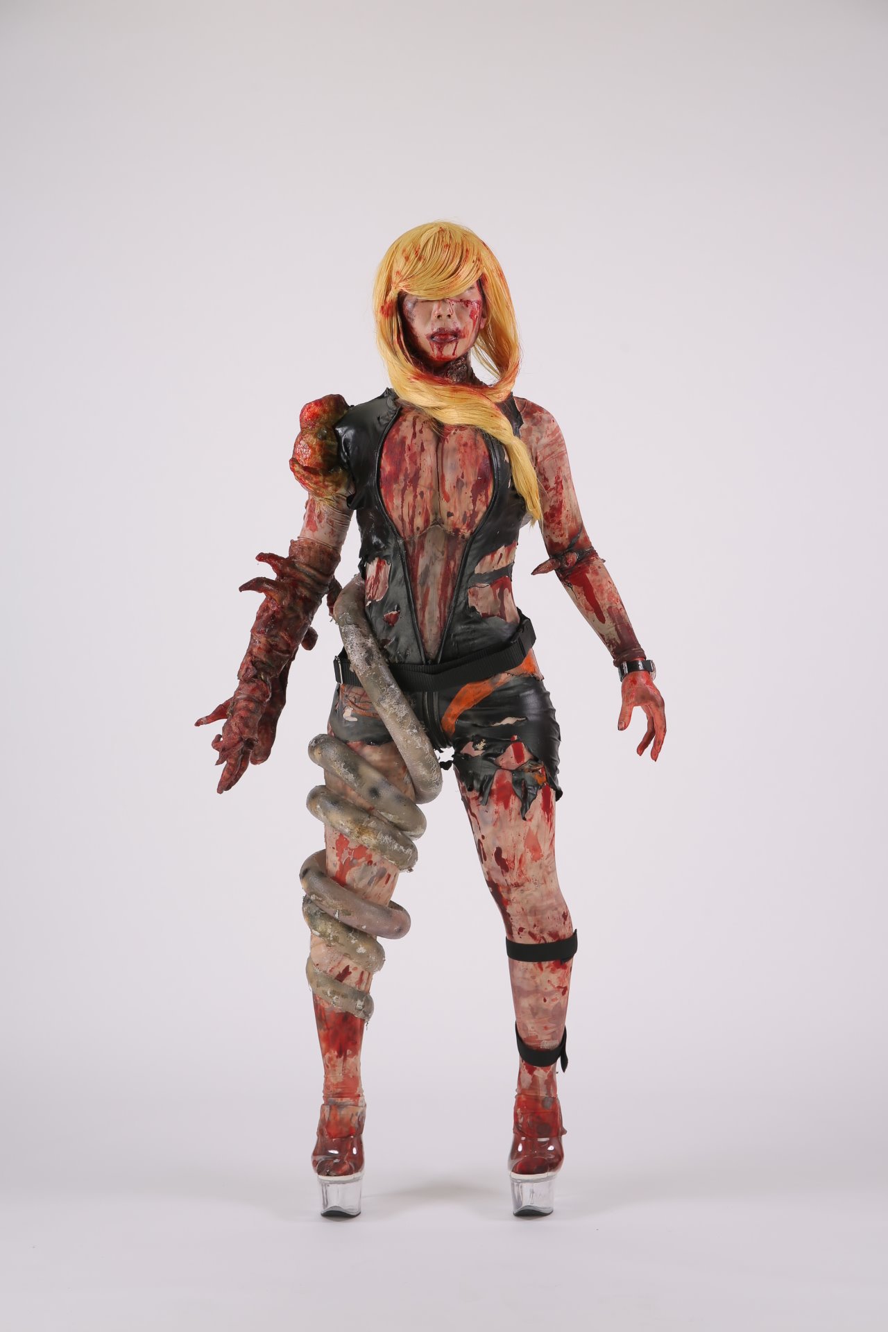 バイオハザード ゾンビラッシュ公式 Twitterren コスプレ ゾンビラッシュ公認コスプレイヤー画像公開 レイチェルウーズ 当日はいろんなところに出没するかも T Co Qdiphmmiuh バイオハザード ゾンビラッシュ Biohazard Residentevil Zombierush