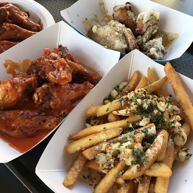 I think I died &amp; went to heaven 🤤 https://t.co/i6hGLhVt1N<a href="/tag/onmfc"class="tags"><span>#onmfc</span></a>