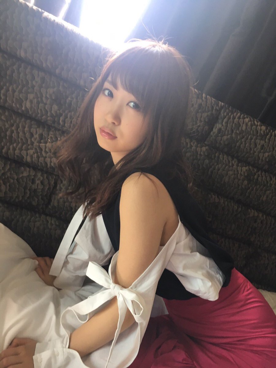 あと雑誌のオフショットたち！ あげていこうね！次はBRODYさん💕