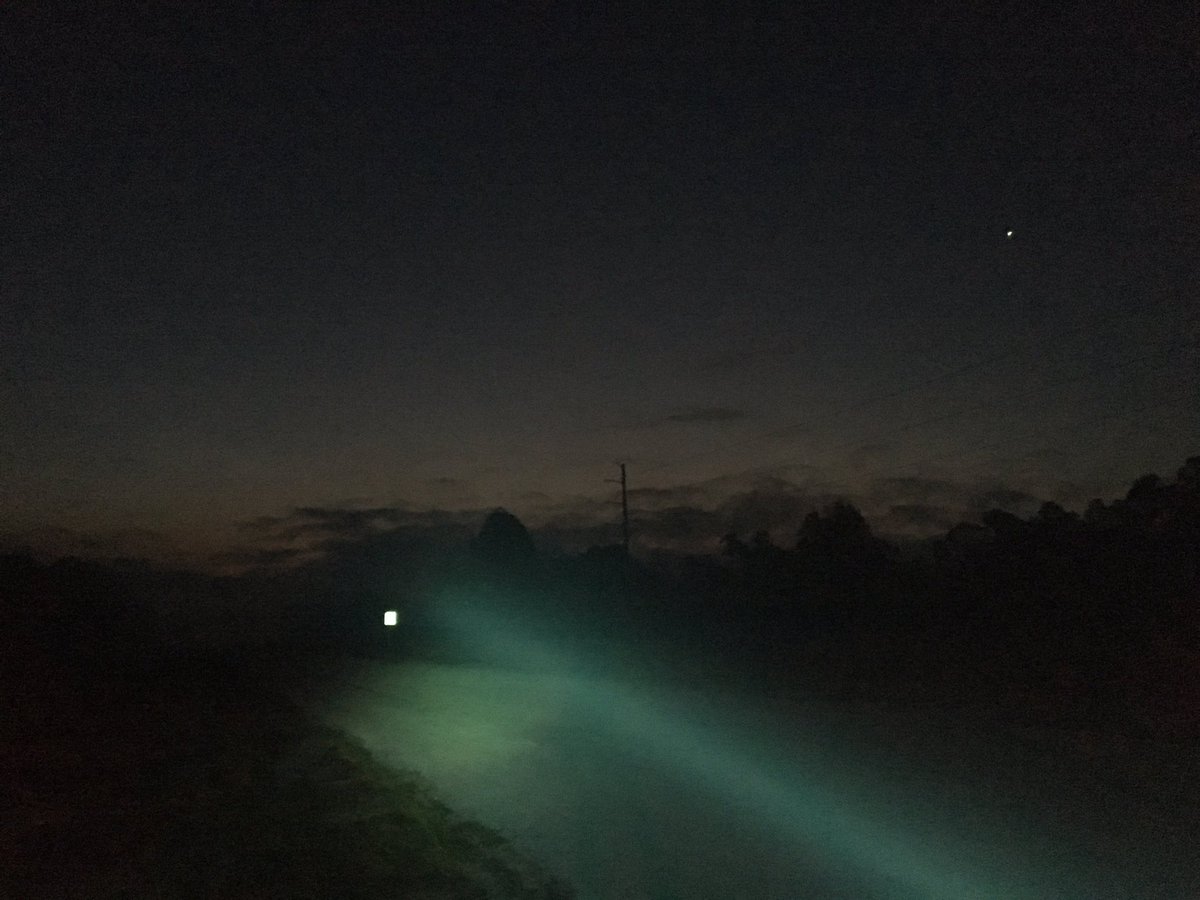 LaurenWFTS's tweet photo. As the sun comes up we are getting a better look at smoke. Smells like a campfire here in North Port #RaintreeFire https://t.co/3F0A5AR5V4