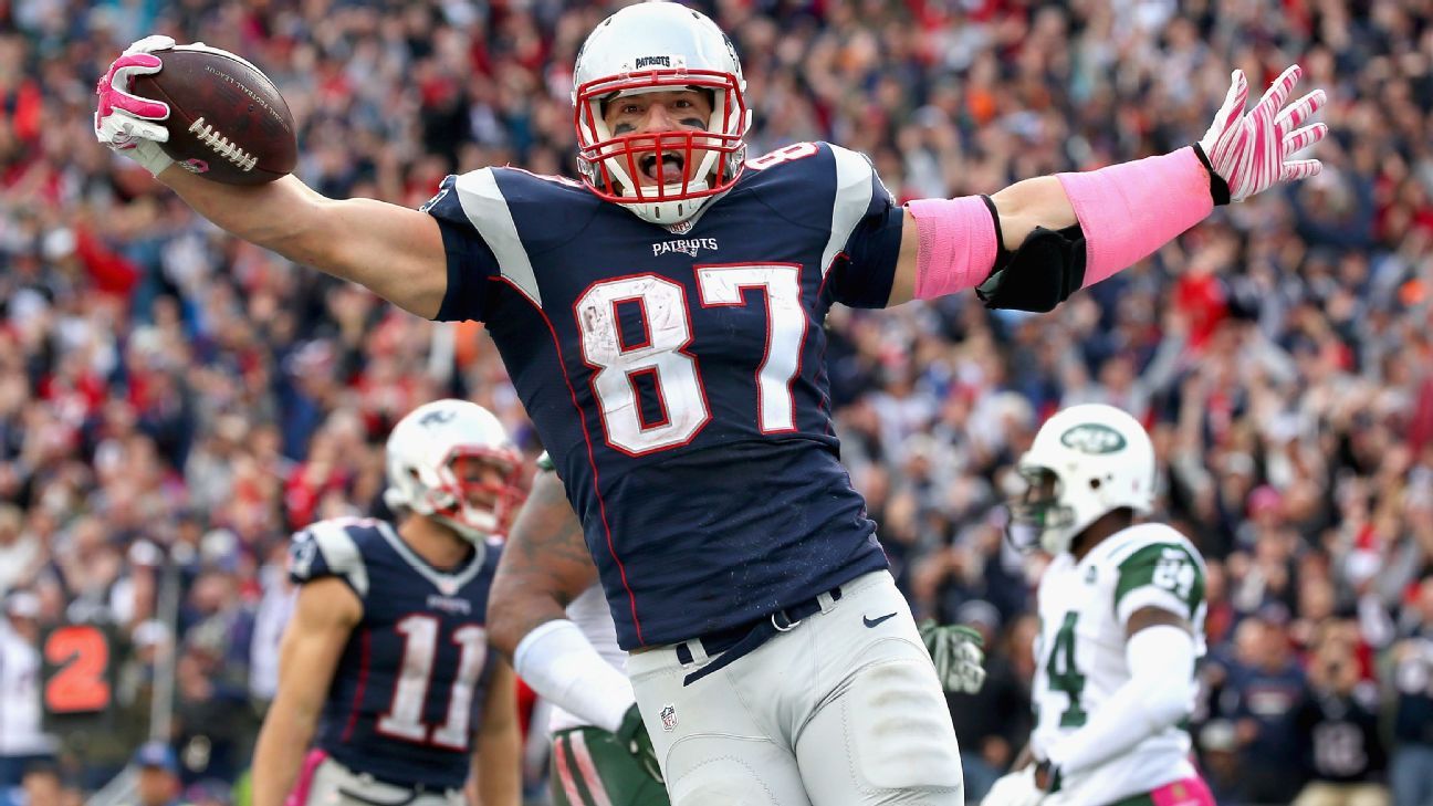 Patriots, others wish Rob Gronkowski a happy 28th birthday 