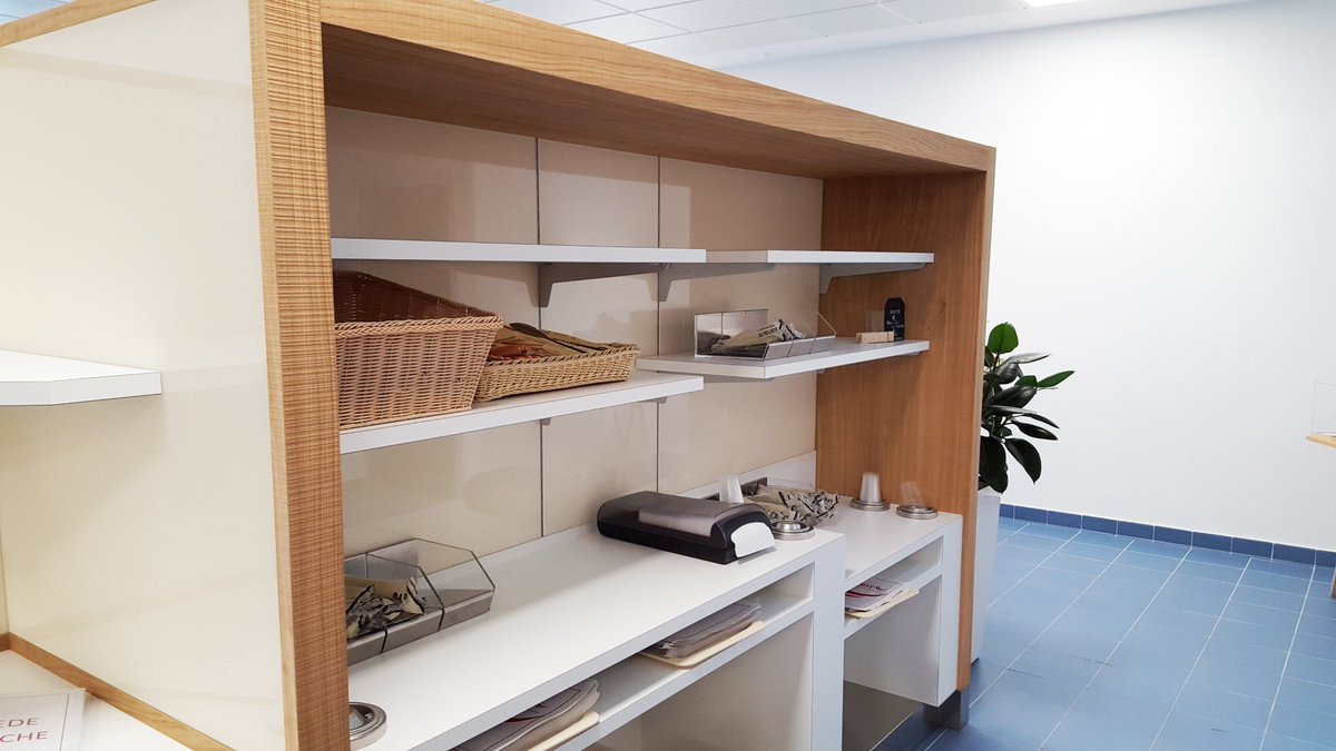 valnovasrl's tweet photo. SELF SERVICE OSPEDALE GARBAGNATE  #SELFSERVICE #ARREDO #ARREDAMENTOSUMISURA #MADEINITALY #FOLLOW #CONTACT #ARREDOMADEINITALY https://t.co/4t0KWf9qAq