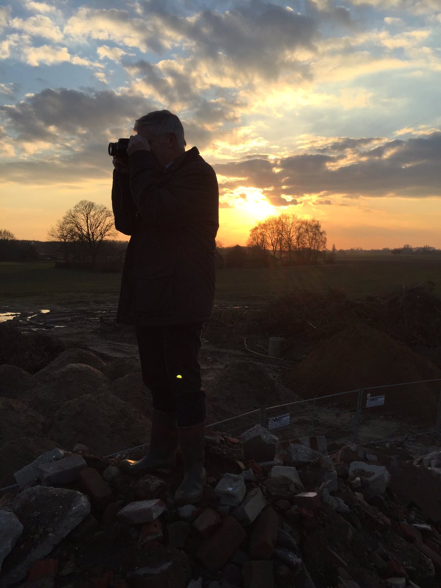 BerryBeing's tweet image. Alweer #70jaar! Van harte pa met deze mooie leeftijd. Dat we nog lang van je mogen genieten!