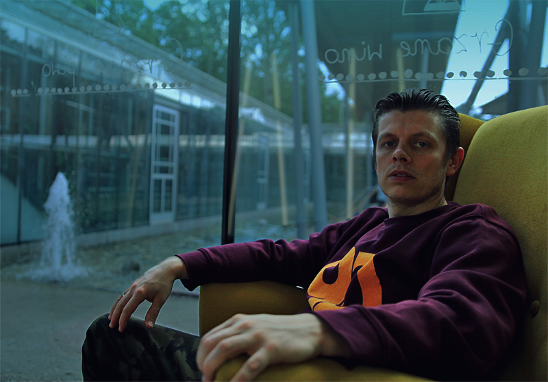pils198c's tweet photo. Album online w całości 👉 https://t.co/7Ezw8dZW1P Fizyk w promocyjnej cenie + extra https://t.co/J1seLCFWYh 😎 #polskihiphop #pils90 #rap #hc https://t.co/hfnHp9eRka