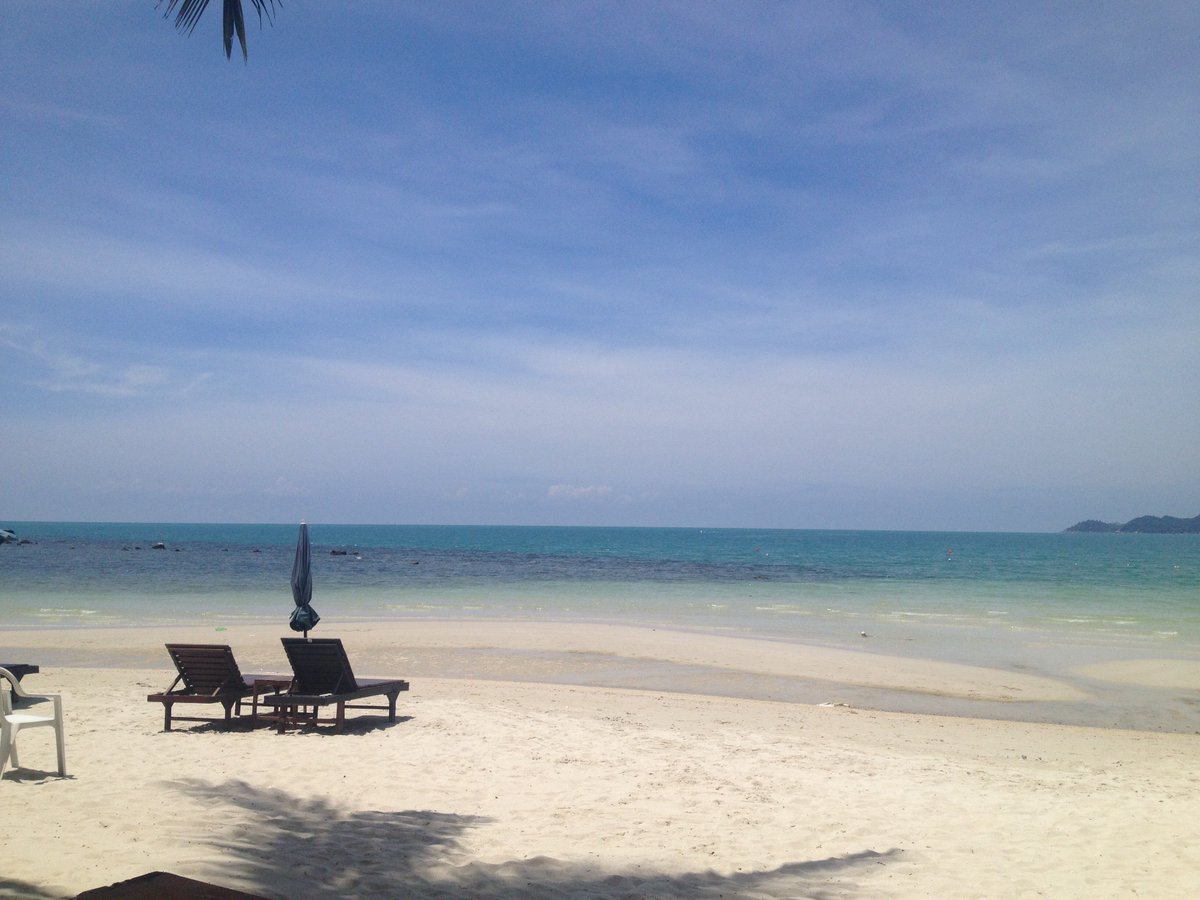 SamuiChaweng's tweet photo. Waiting you at Chaweng Garden Beach Resort #chawenggarden #beachfront #sand #samui #thailand https://t.co/NirfcovXMf