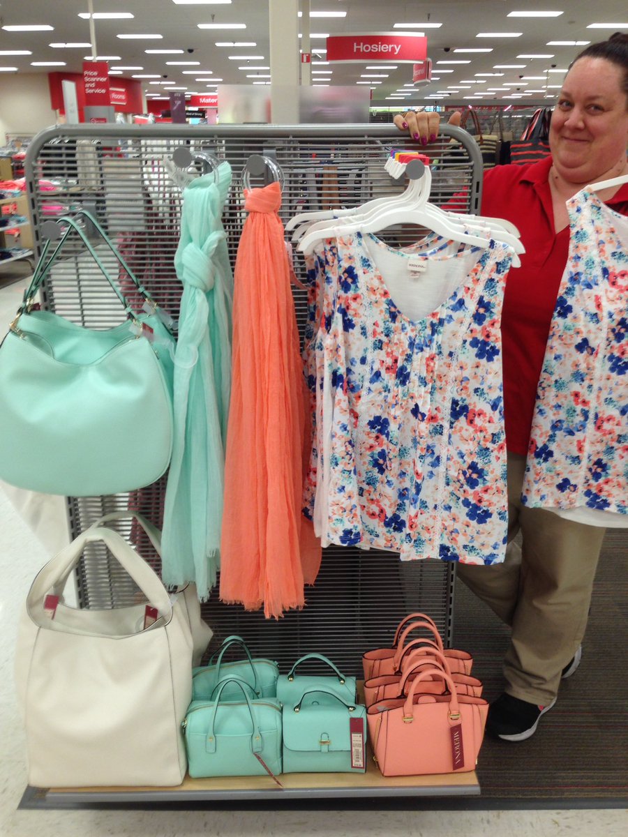 GSTL Leann travels beyond the lanes -- now she's  promoting add-on sales in Accessories. #TheD127experience <a href="/ShannonGehrmann/">Shannon Gehrmann</a> <a href="/kaitward16/">Kaitlyn Ward</a>