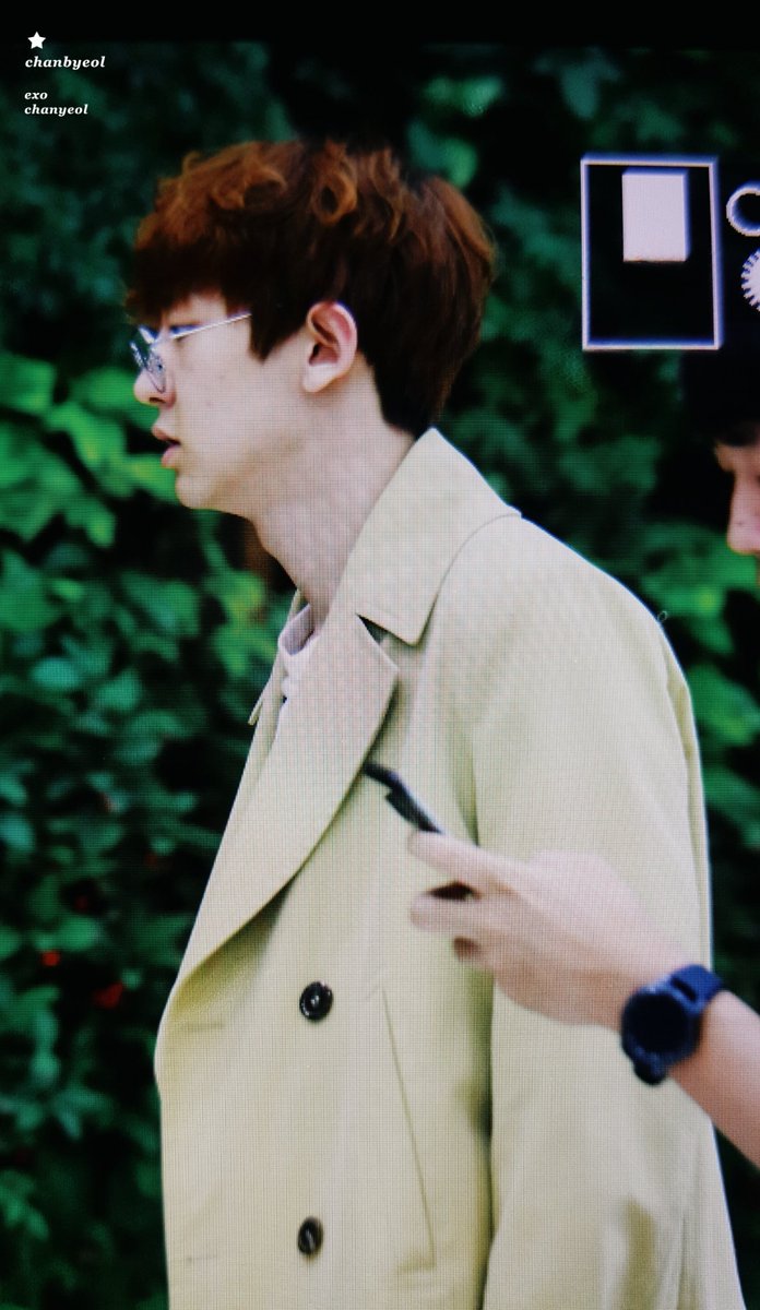 chanstar1127's tweet photo. 170515 GMP #찬열 #CHANYEOL 한국 도착~ 😊 https://t.co/QxjKQ9Yjmj