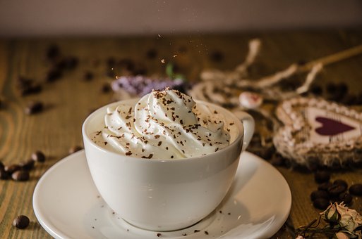 YoYoJumilla's tweet photo. Los #Lunes también pueden ser buenos
En #YoYo te ayudamos con un riquísimo café calentito
¡Buenos dias!
☕💪😄
#LunesConAlegría https://t.co/8FTcN0G75e