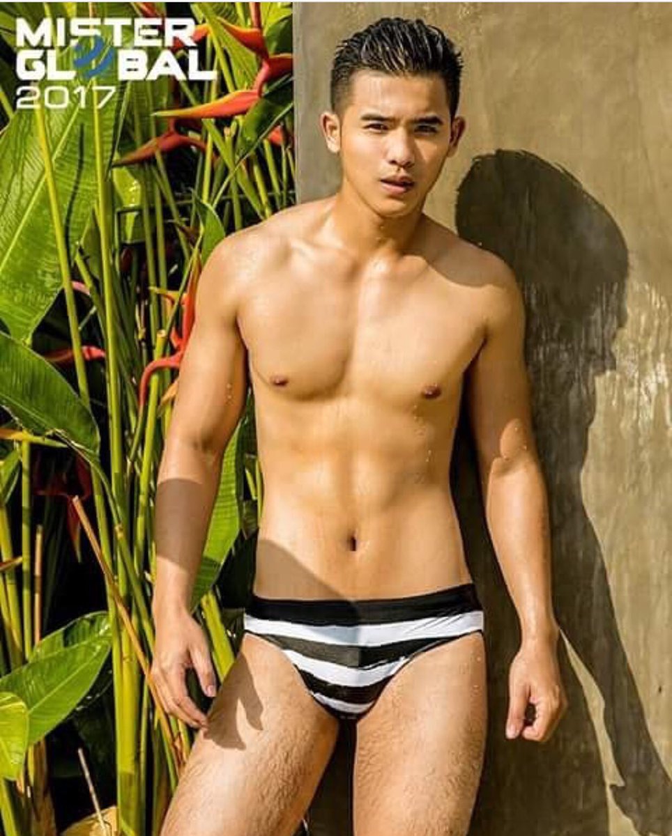 IndonesiaMiss's tweet photo. Hari ini voting Mister Global 2017 akan segera dibuka! Pemenang voting akan langsung masuk ke TOP 16 #MisterGlobal #Indonesia https://t.co/7HQeenrCAL