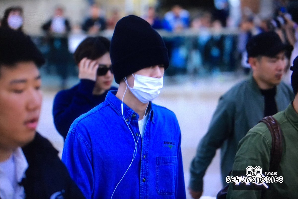 sehunstories's tweet photo. 170515 GMP https://t.co/2dVebPajpq