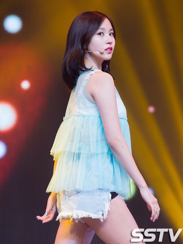 PIC] 170514 #TWICE #MINA - #SIGNAL Showcase