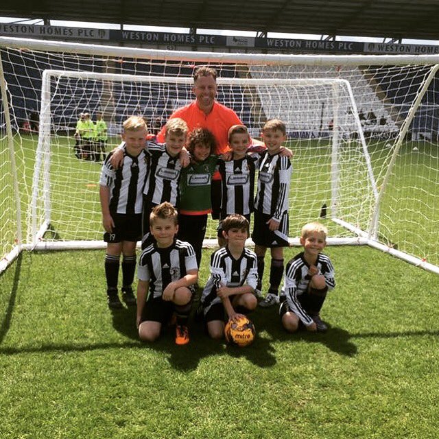 LaserElectrical's tweet photo. Well done Hanakins U8 playing at Colchester United Stadium wearing the Laser Logo with pride #grassrootsfootball https://t.co/t1zqH2vGEX