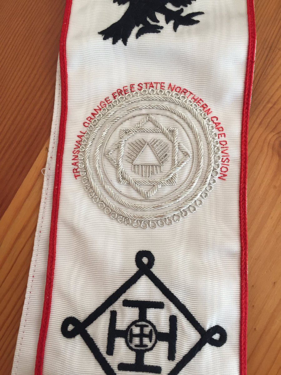 AcaciaRegalia's tweet photo. New Red Cross Appendent orders Sash #Freemasonry #khs https://t.co/n8a3PfRbA1