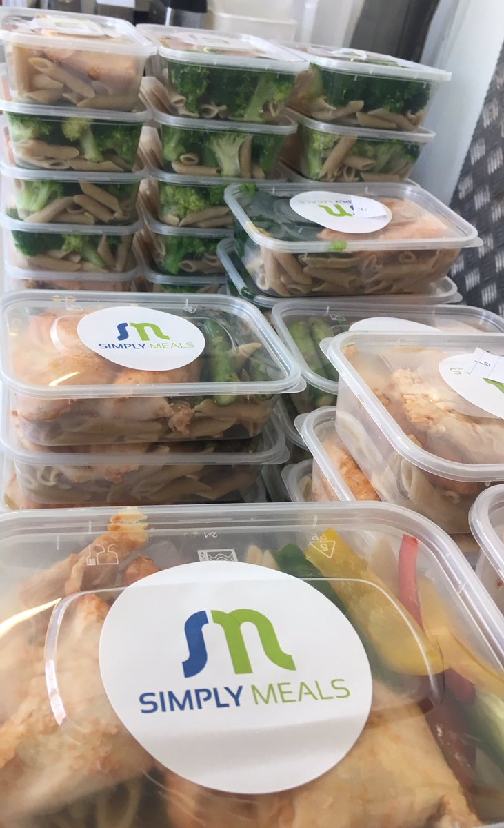 Happy Monday 👍! We hope everyone has a healthy and successful week and enjoys their meals 🙌💪!