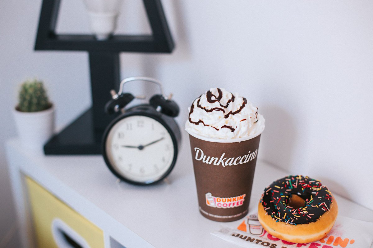Dunkin'Coffee Thader tweet media