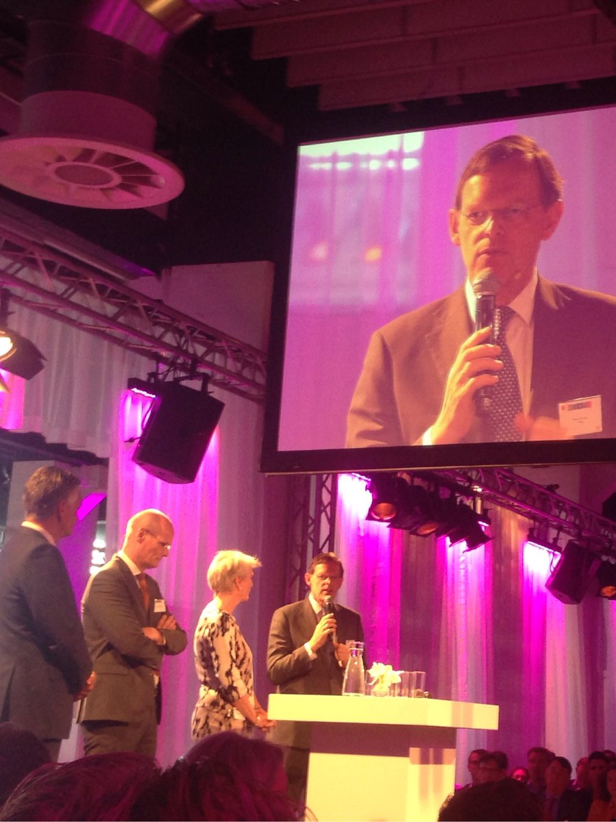Joyce van Nielen tweet media